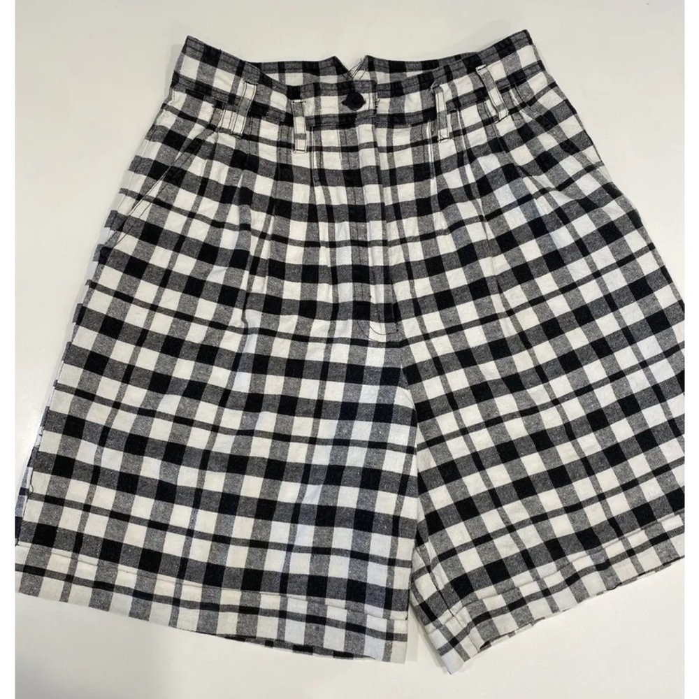 High Rise  Mom Shorts 7/8 Cuffed Pleated Vintage 80s Black White Check 26” Waist